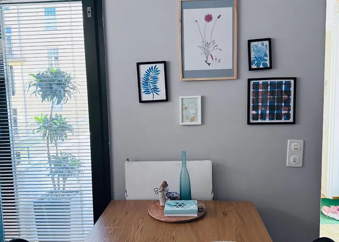 Apartment Peaceful Artsy Helsinki