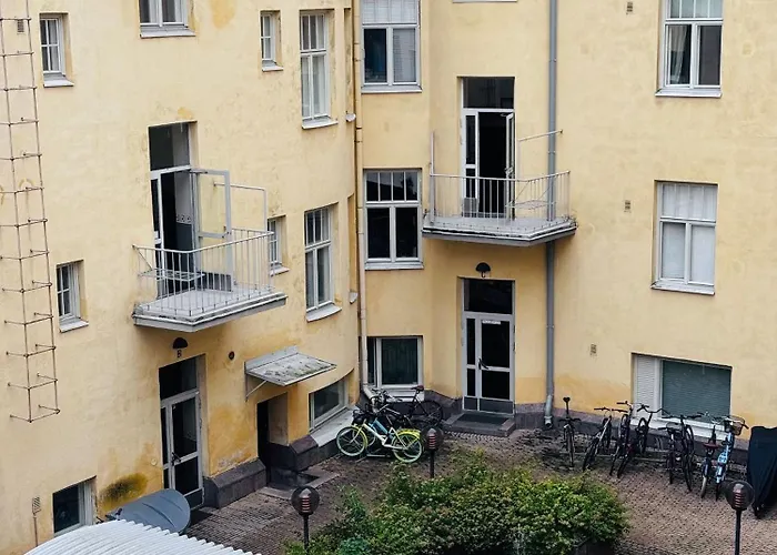 Peaceful Artsy Apartment Helsinki